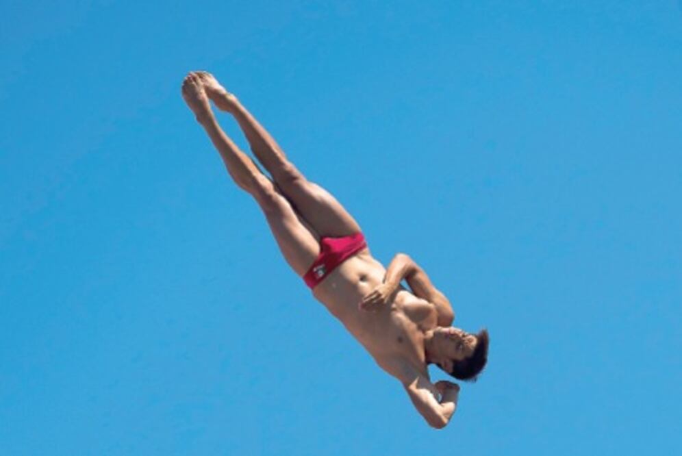 Paredes, quinto en clavados de altura en Rusia