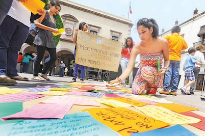 “Urgente resolver ley de matrimonios igualitarios”
