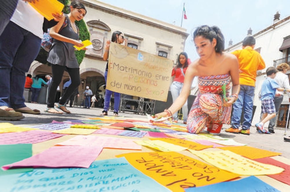 “Urgente resolver ley de matrimonios igualitarios”