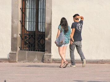 Rehúyen los jóvenes al matrimonio