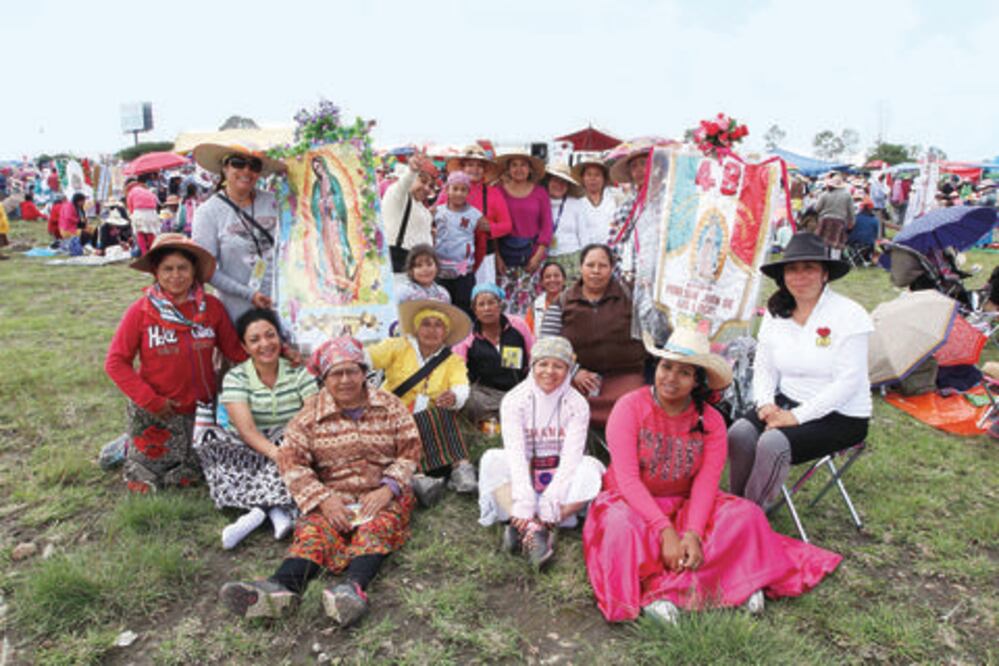 "Nos alegra ver que vienen en busca de la gracia de Dios”
