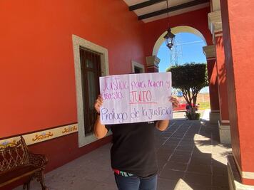 "El alcalde no nos da la cara"; piden justicia para jóvenes atropellados por la policía