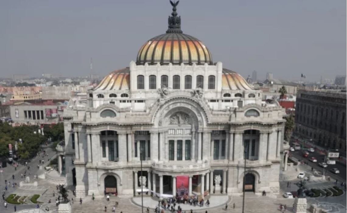 Después de la turba, Bellas Artes toma medidas