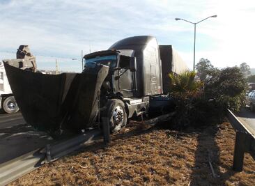 Sale tráiler del camino en la 57