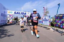 Marquesinos se dan cita en la Vía Recreativa