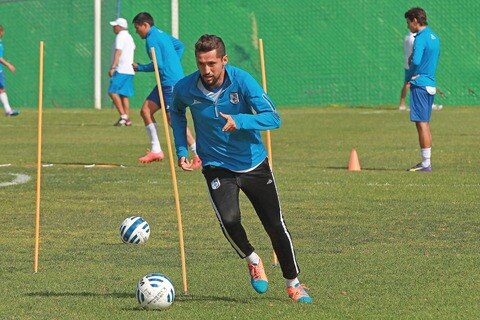 Corona espera seriedad de Santos