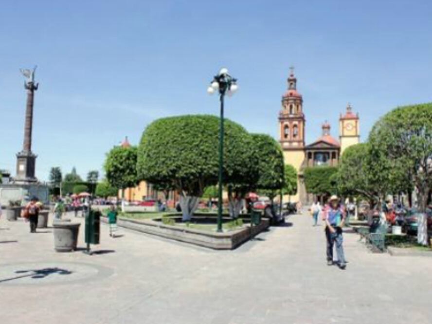 Recortan 30% de salario a regidores