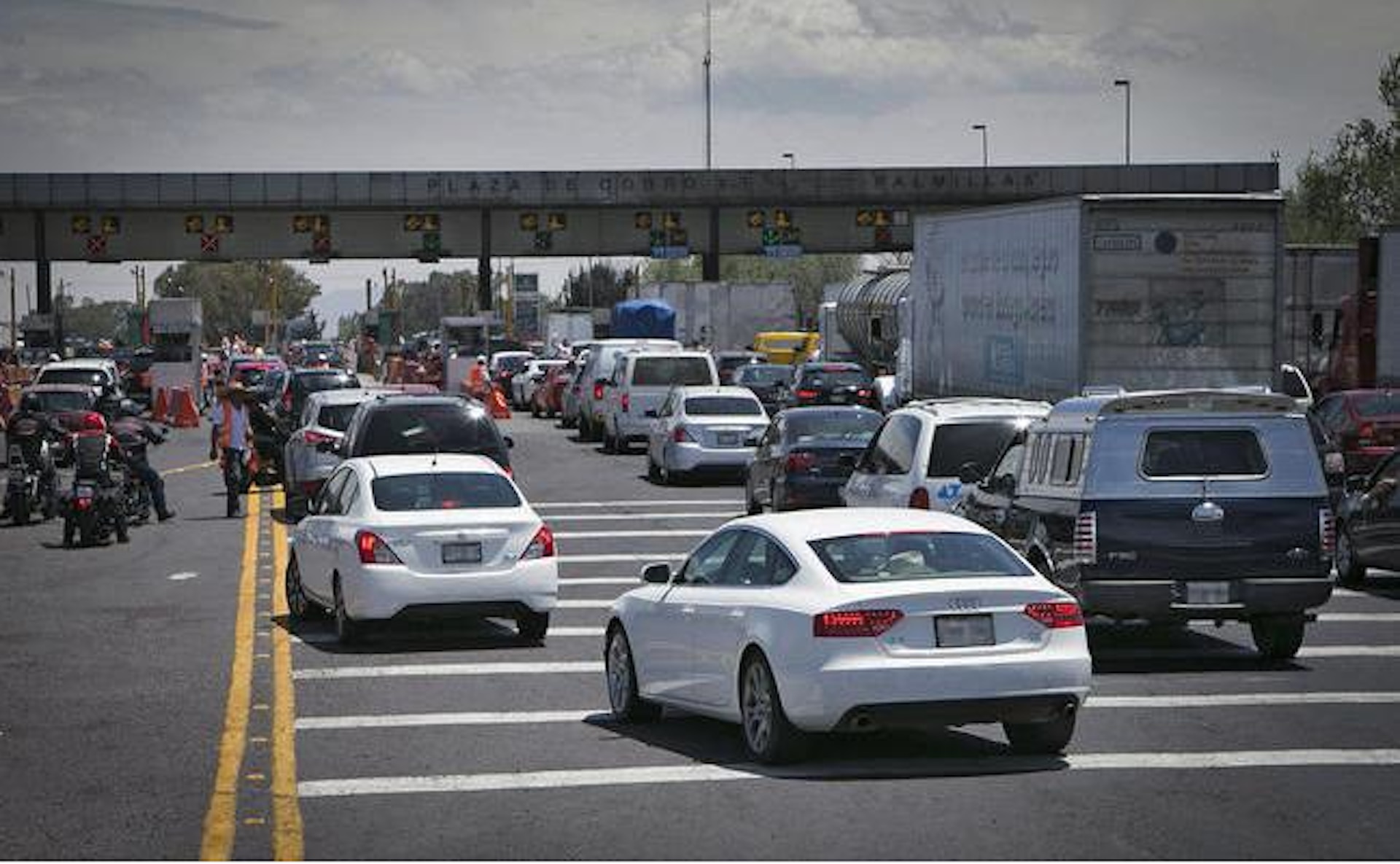 Manifestantes toman la caseta de Palmillas