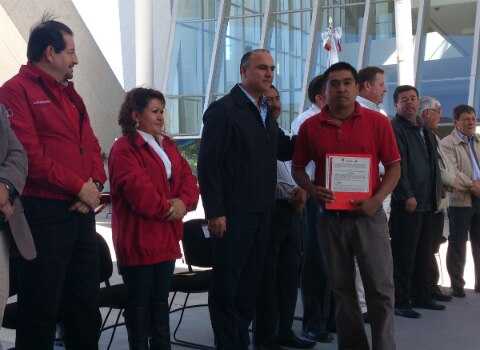 Reciben concesiones de transporte