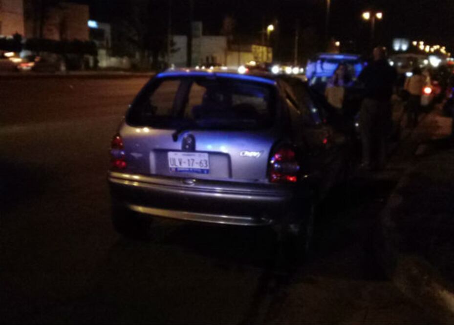 Vuelca en paseo Constituyentes