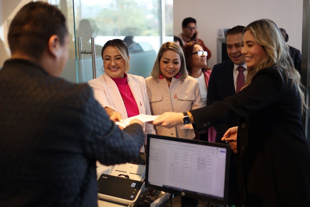 Buscan mejorar atención al cáncer en Querétaro