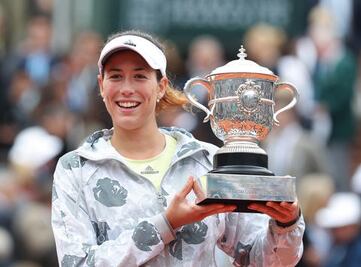 Muguruza alza su primer ‘grande’