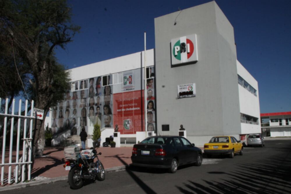 Renuevan dirigencias municipales del PRI