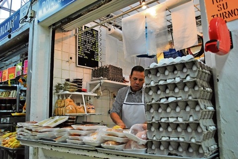 Sube precio de  productos avícolas