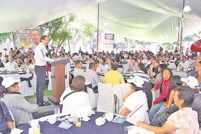 Apoyarán agremiados a Domínguez