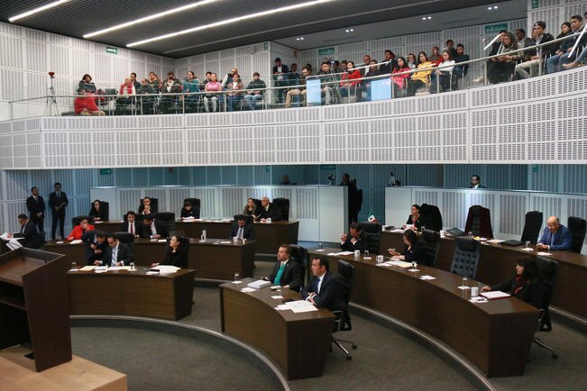 Congreso se va de asueto; PAN continúa sus labores