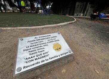 Rinden homenaje a Juan Mendoza; murió tras terminar el Maratón de Monterrey