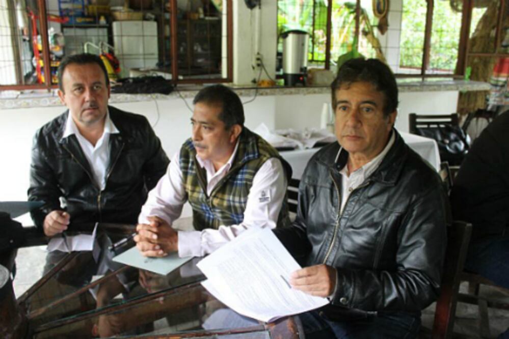 Se reúnen alcaldes con Sedesol; ven hacia 2015