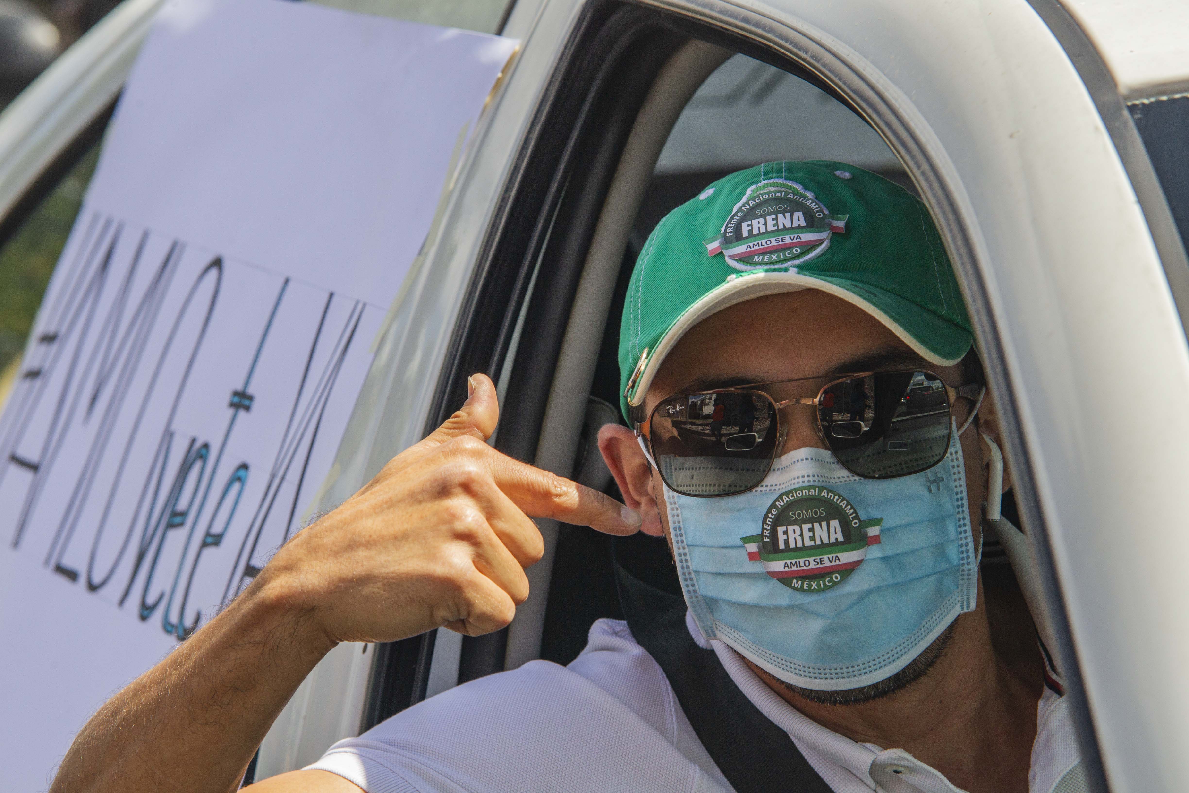 Frenaaa causa caos vial en el Centro Histórico