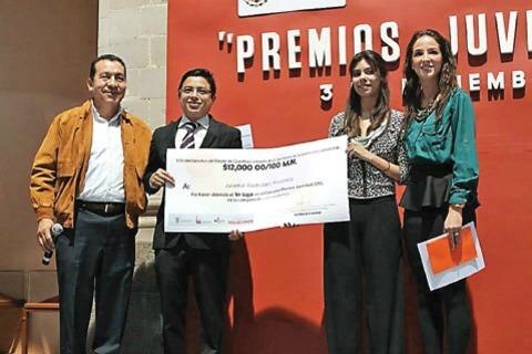Convocan a premio de la juventud