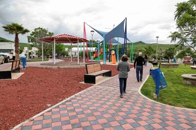 Entregan rehabilitación del Parque Ónix en Corregidora