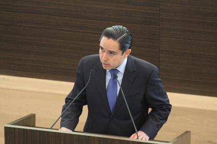 Seguridad y Educación: rubros pendientes en el Estado