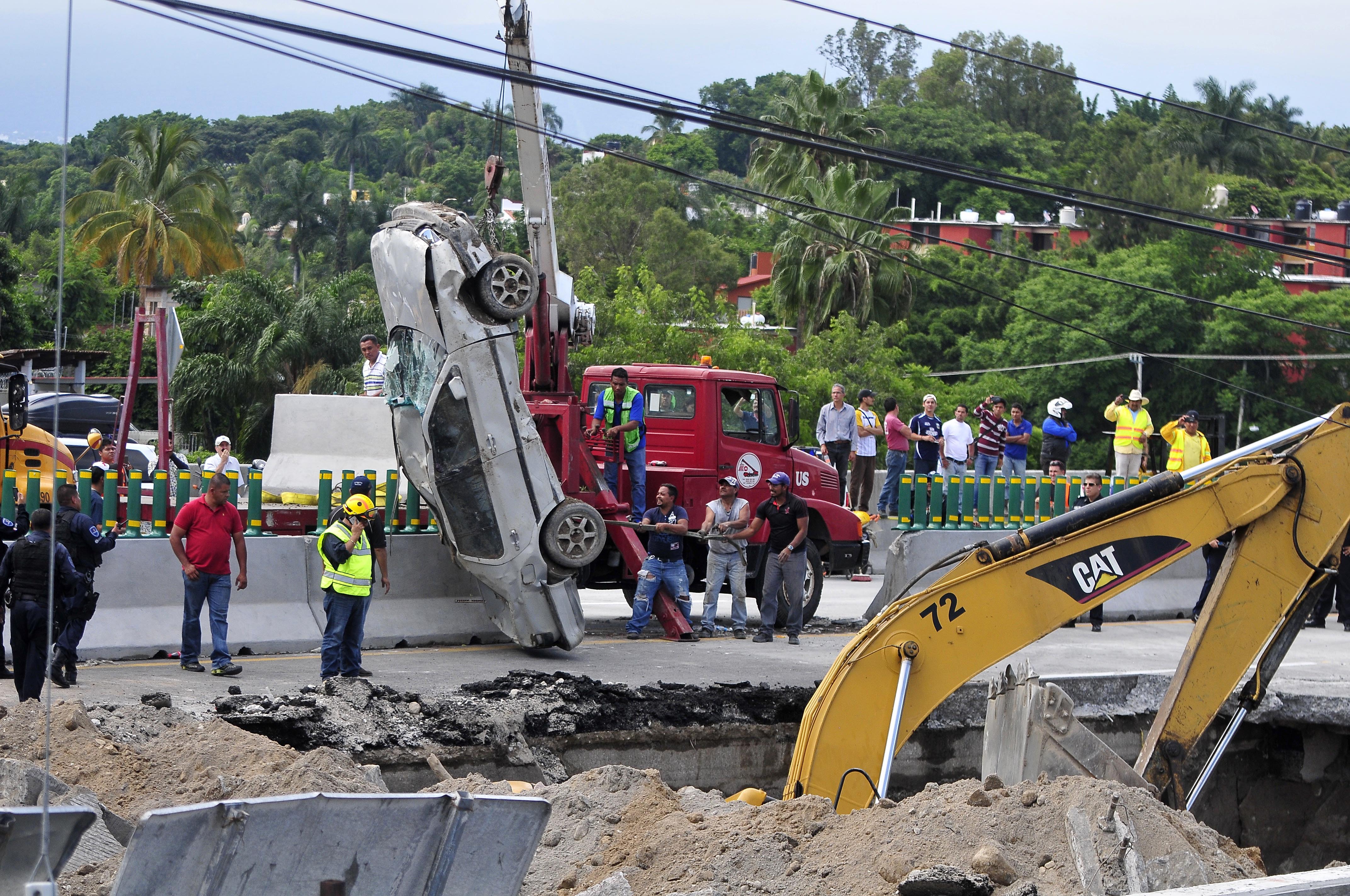 SCT se rehúsa a entregar planos para  peritaje