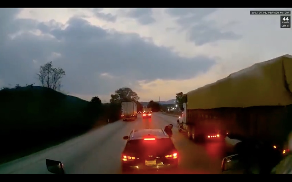 Captan asalto con arma de fuego en la autopista México-Querétaro