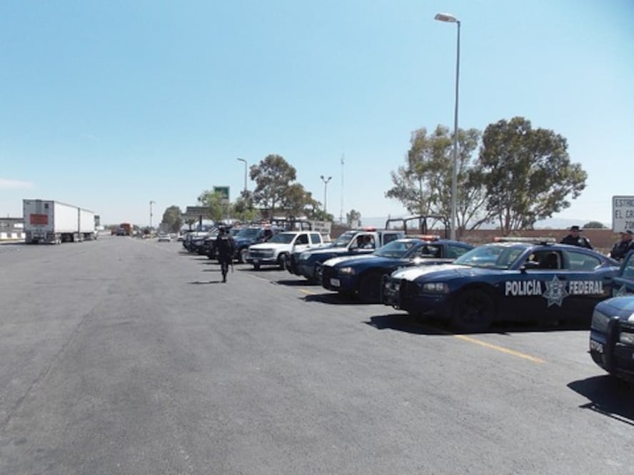 Blindan seguridad por juego de Gallos