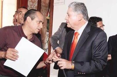 Transparentar bienes, piden a funcionarios