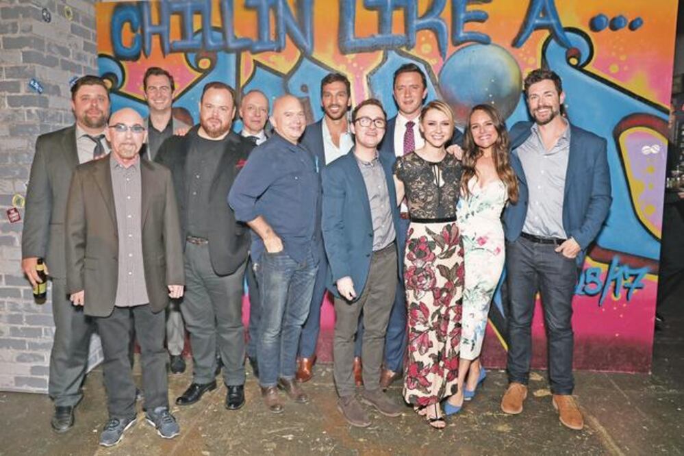 El equipo de la serie estuvo presente en el Village East Cinema. (TODD WILLIAMSON/GETTY IMAGES FOR AMAZON STUDIOS))
