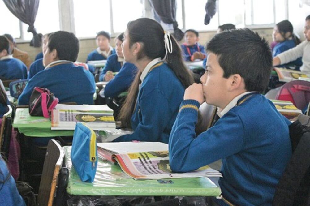 Padres gastan 4 mil pesos por regreso a clases