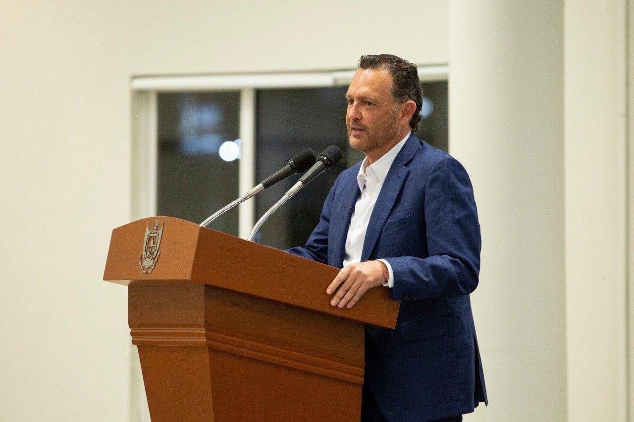 “Responderemos con todo el peso de la ley contra los delitos”