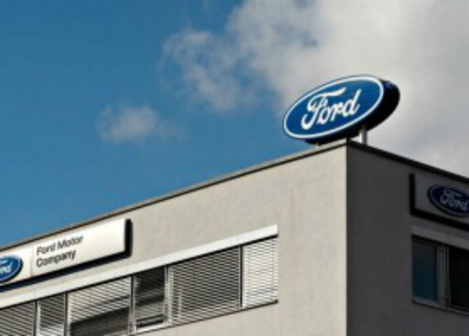 Ford retira 13 mil autos por fallas en EU, Canadá y México