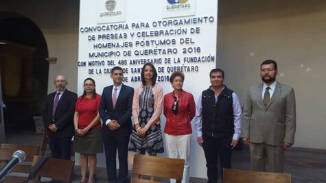 Presentan convocatoria para Preseas y Homenajes Póstumos