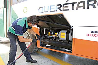 Impulsan gas natural para el transporte