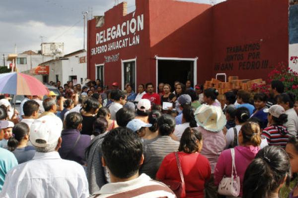 Exigen destitución de delegado de San Pedro