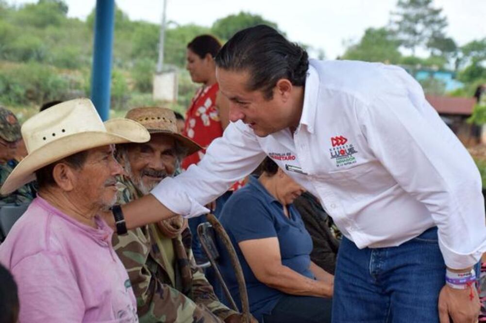 El aspirante continuará recorriendo la Sierra Gorda de Querétaro para seguir escuchando a la población de la zona./ Foto: Especial
