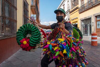 "Amigo, estas artesanías no las hallas en el supermercado"