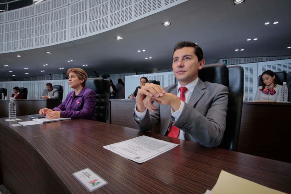 De acuerdo con el portal del Imco, de los ocho diputados priístas en el Congreso local, sólo Héctor Magaña Rentería ha publicado su 3de3. (ARCHIVO EL UNIVERSAL)