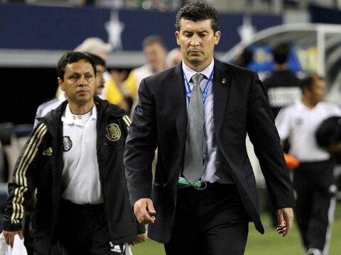 Niega aceptar imposiciones