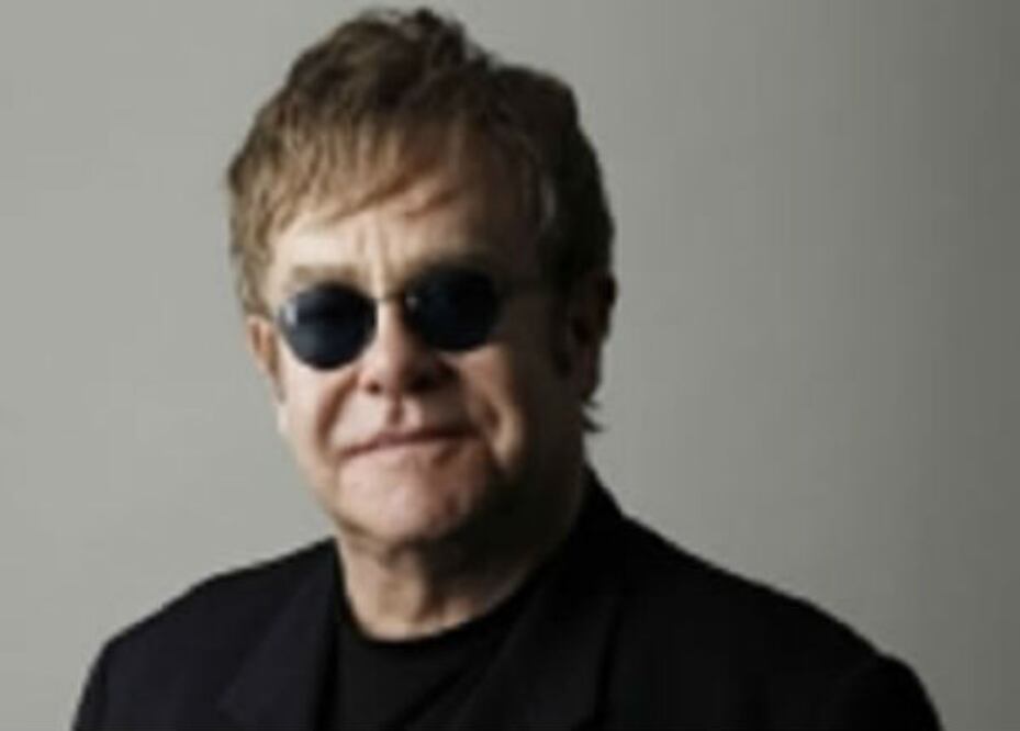 Elton John, ¿con planes de un segundo hijo?