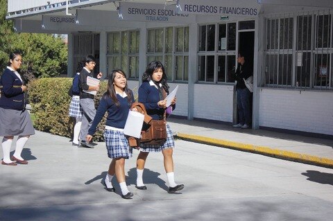 Espera SJR 6 mdp para bachilleres