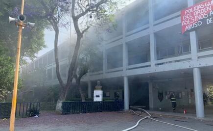 Reportan incendio en prepa 8 de la UNAM
