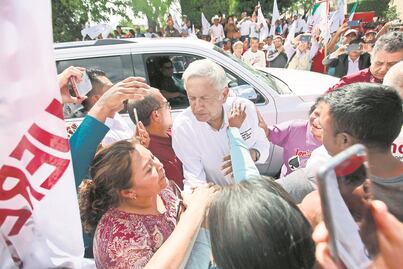 Inicia AMLO gira por cierre de campaña