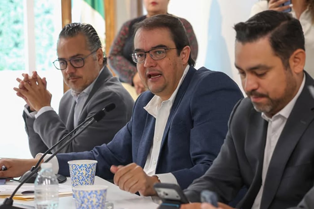 El coordinador del PAN, Guillermo Vega Guerrero, señaló que algunos legisladores de la bancada guinda llegaron a las glosas sin hacer la “tarea” de investigación". FOTO: ESPECIAL