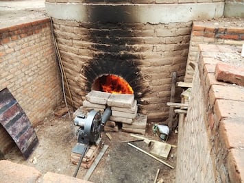 Dan 8 mdp a 35 hornos ecológicos