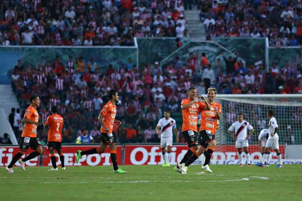 Los Jaguares lograron una impresionante voltereta frente al conjunto de Matías Almeyda (AGUSTÍN CUEVAS. IMAGO7)