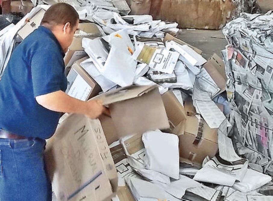 Destruirán más de 100 cajas de archivo muerto