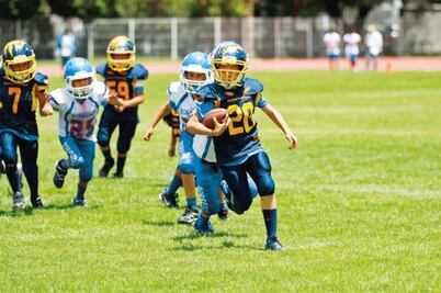 Perfección felina en el emparrillado